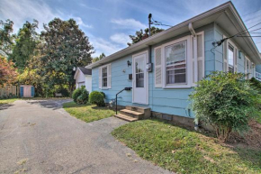 Evolve Cottage with Yard, Walk to Historic Sites!